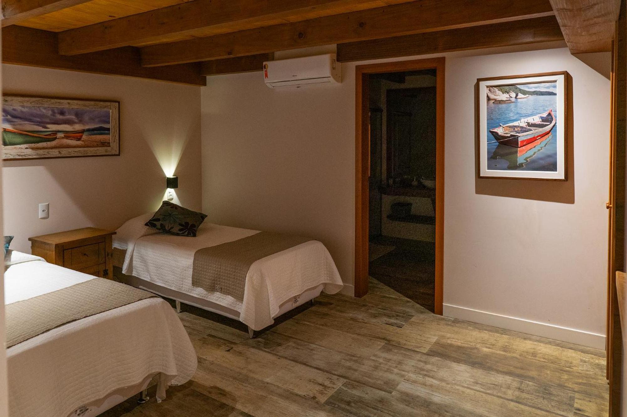 Hotel Atalaia do Mariscal Bombinhas Habitación foto
